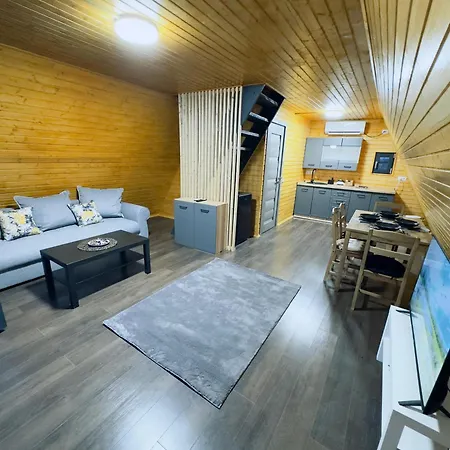 Private Place Adults Only Lodge