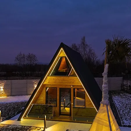 Private Place Adults Only Lodge